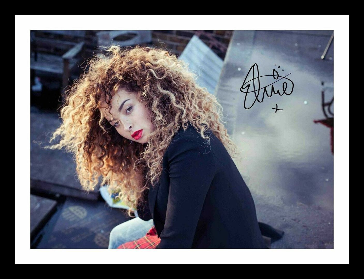 Ella Eyre Autograph Signed & Framed Photo Poster painting