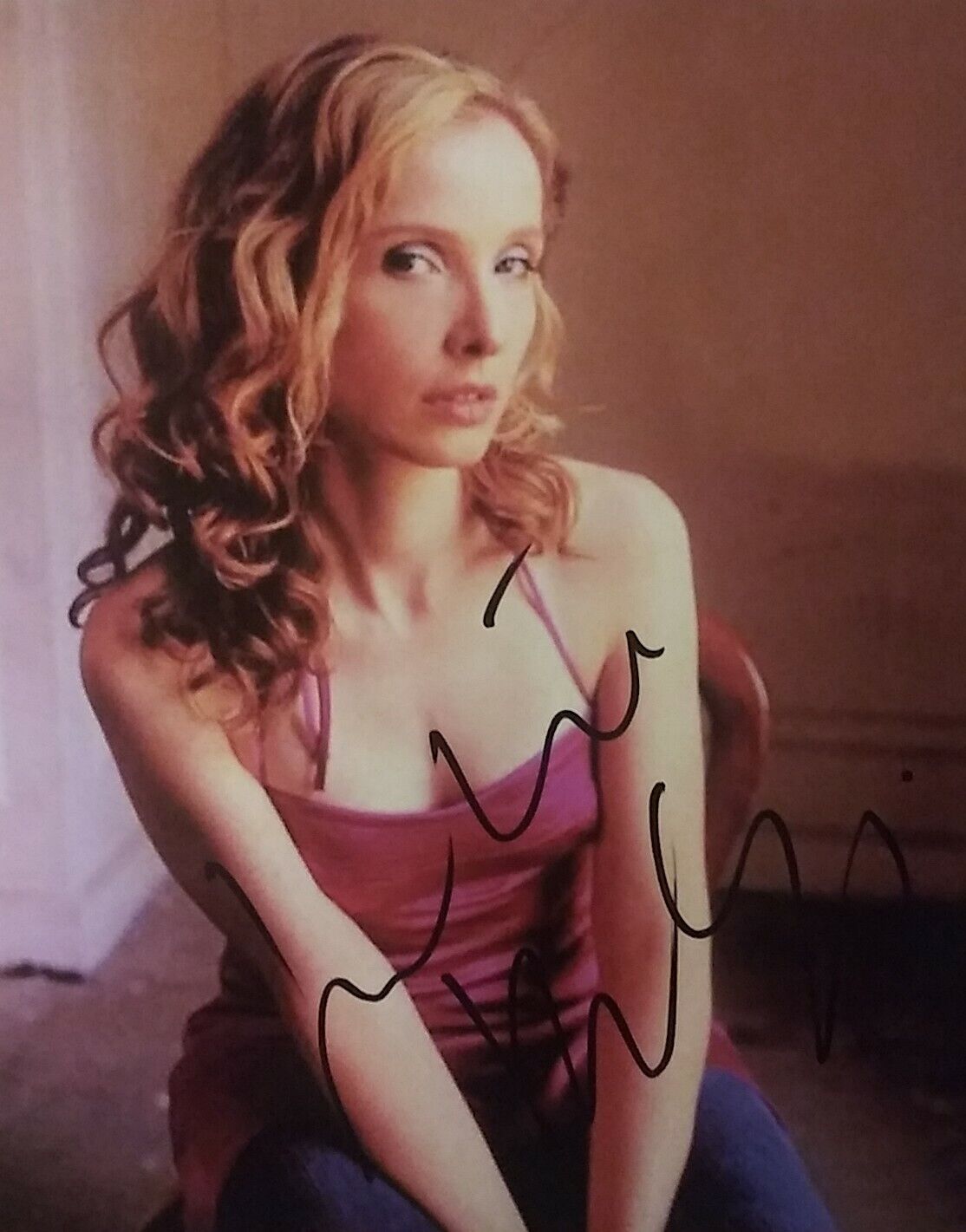 Julie delpy signed 8 x 10