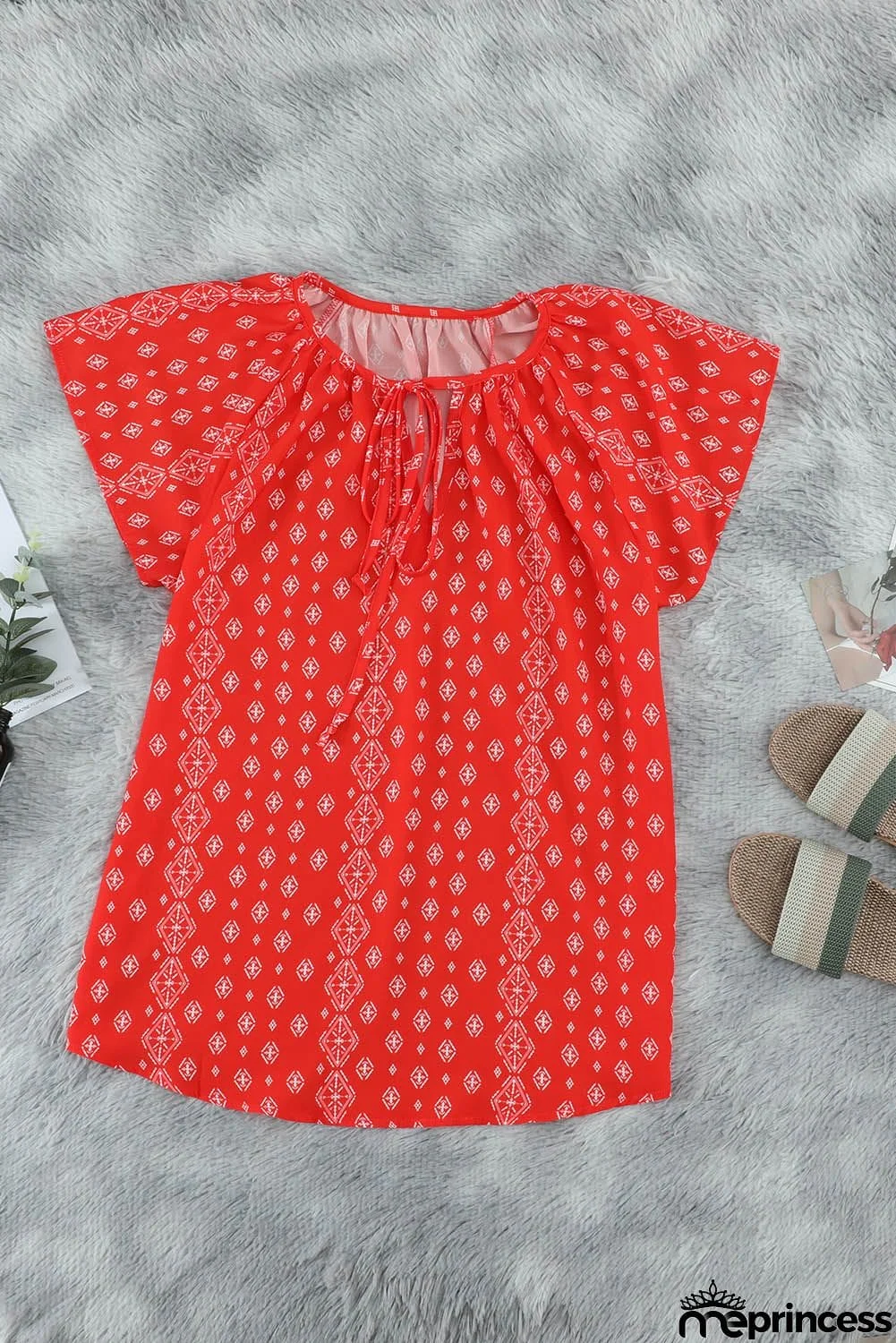 V-neck Short Sleeve Fashion Print Fantasy Fluttering Blouse