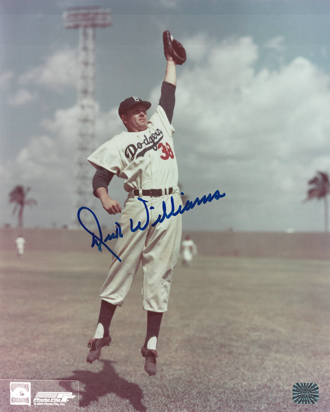 Dick Williams signed autographed 8x10 Photo Poster painting! RARE! AMCo Authenticated! 8390