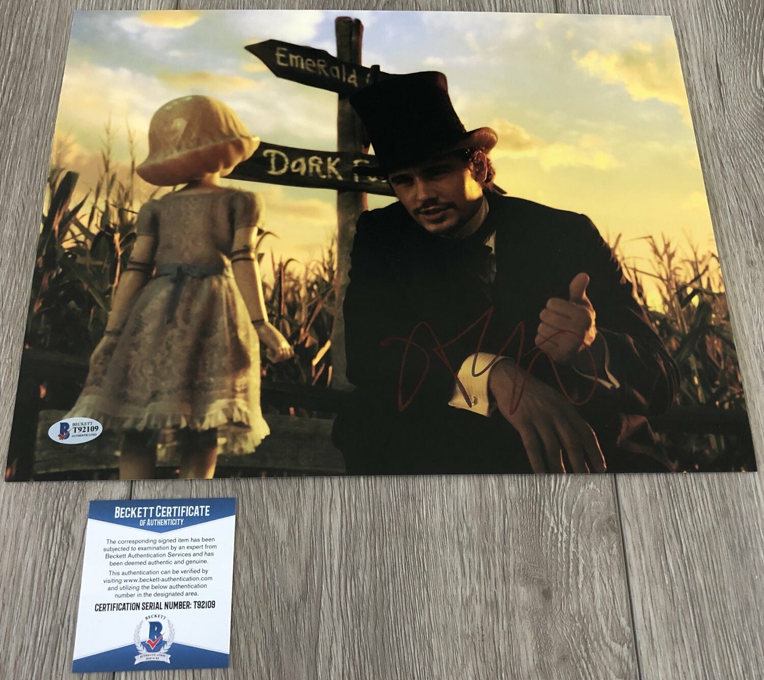 JAMES FRANCO SIGNED OZ THE GREAT AND POWERFUL 11x14 Photo Poster painting wPROOF BECKETT BAS COA