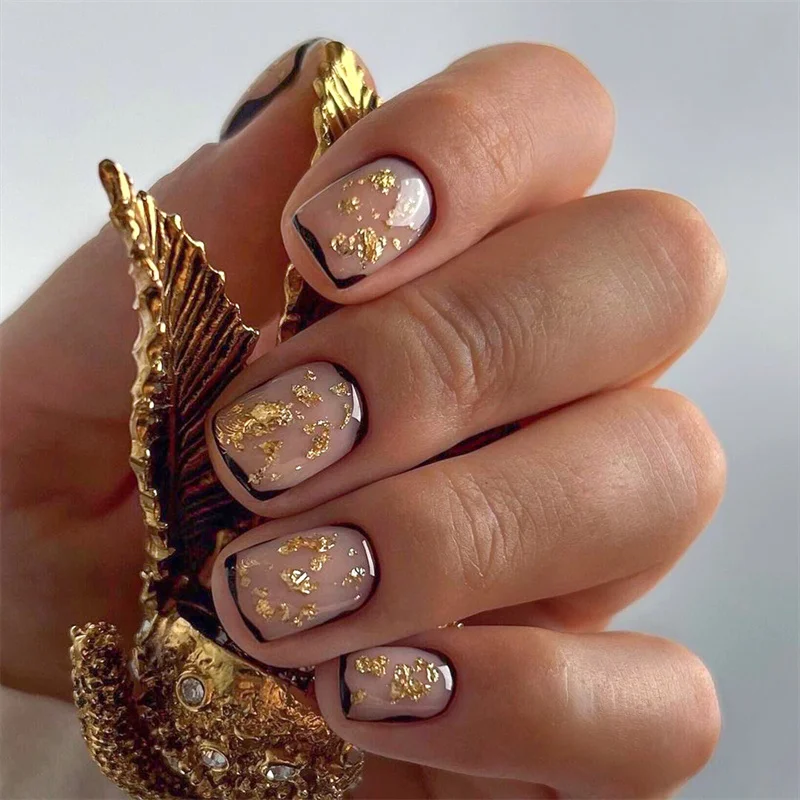 Longyouyou 24Pcs Short Retro Flower Design Nails Manicure Art Pink False Nails Wearable Square Fake Nails Press on Full Cover Nail Tips
