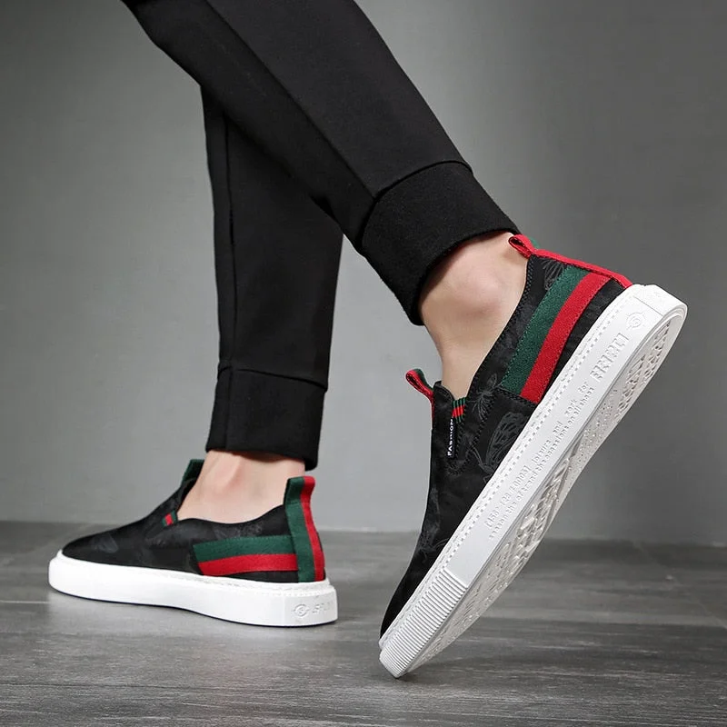 2021 Designer Shoes Men Casual Luxury Brand Italian Men Loafers Slip on Moccasins Breathable Boats Shoes Chaussure Homme