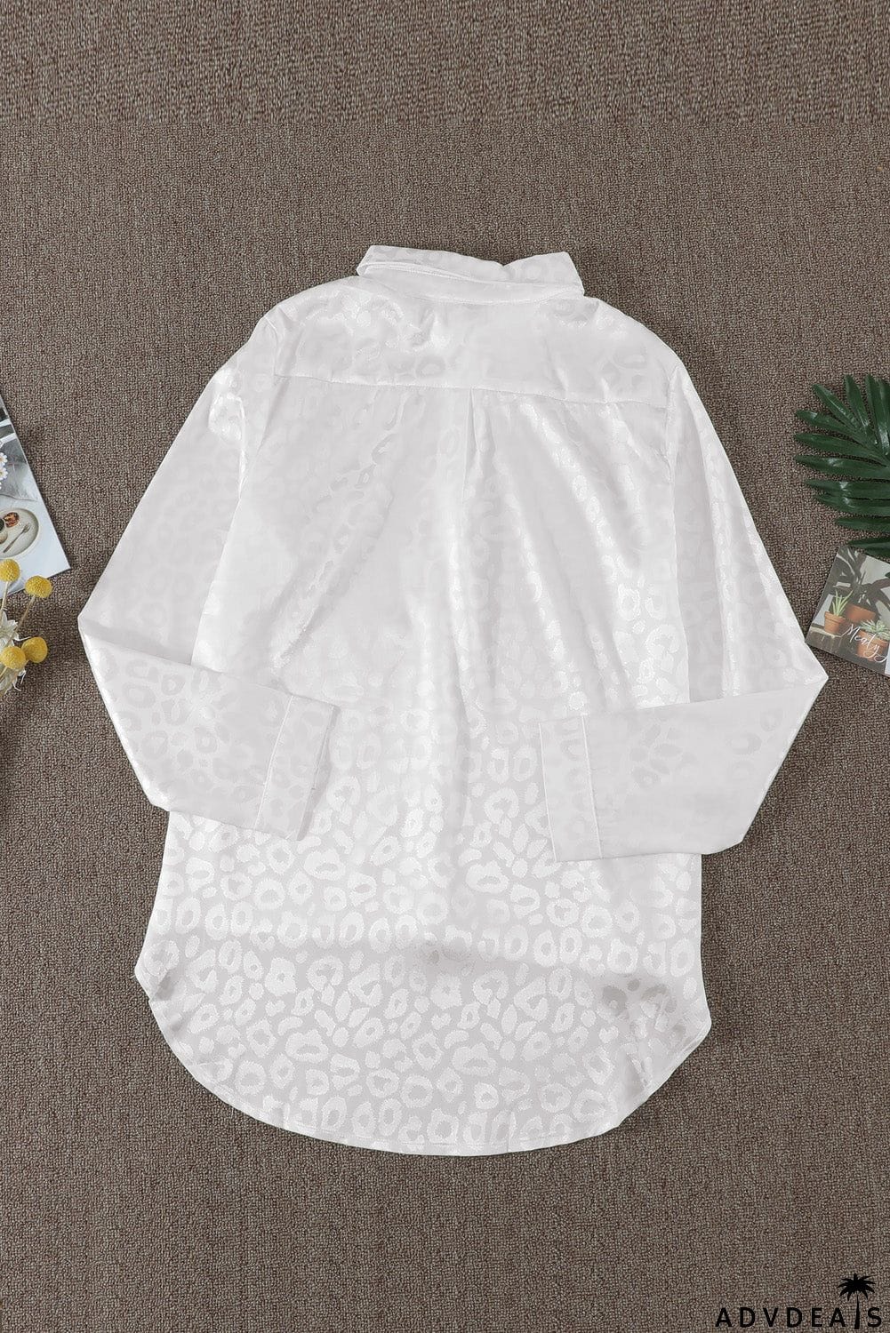 Turn-down Collar Embossed Button Shirt