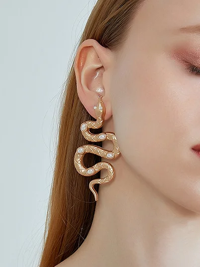 Retro Metal Matte Exaggerated Snake-shaped Earrings