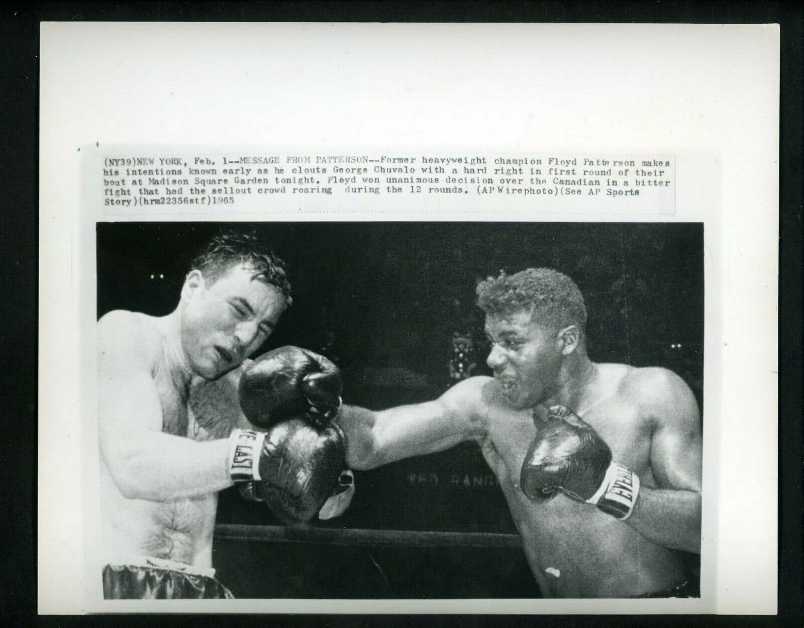 Floyd Patterson vs. George Chuvalo Madison Square Garden 1965 Press Photo Poster painting Boxing