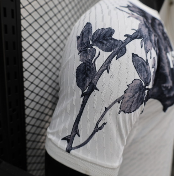 24/25 Real Madrid Y3 White Player Version Football T-Shirt Thai Quality