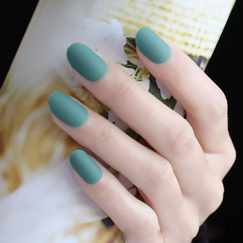 24pcs/set Black Round matte false nails Short Full Cover Frosted Ballerina Nail Tips Red small round oval fake nails art set-Nail Inspo