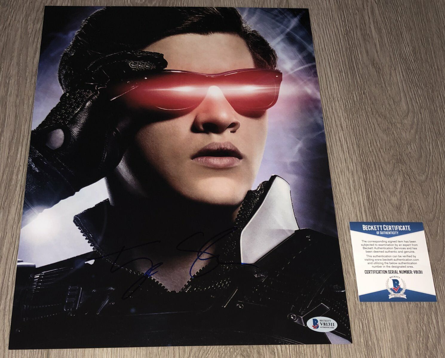 TYE SHERIDAN SIGNED X-MEN APOCALYPSE 11x14 Photo Poster painting w/EXACT PROOF & BECKETT BAS COA