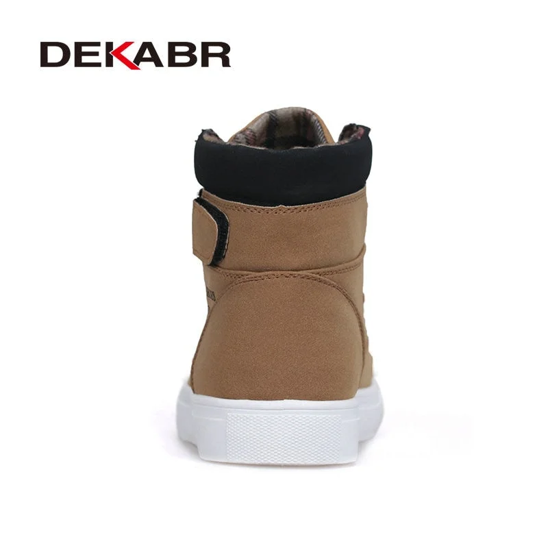 DEKABR 2021 Hot Men Shoes Fashion Warm Fur Winter Men Boots Autumn Leather Footwear For Man New High Top Canvas Casual Shoes Men