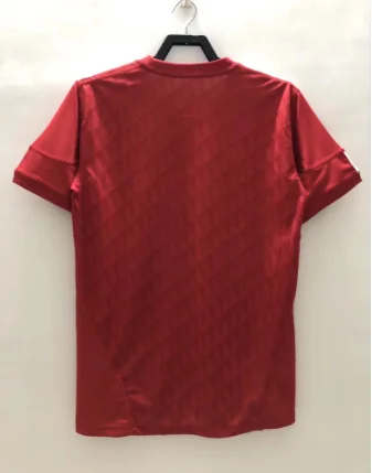 2010-2011 Retro Liverpool Home Football Shirt Thai Quality