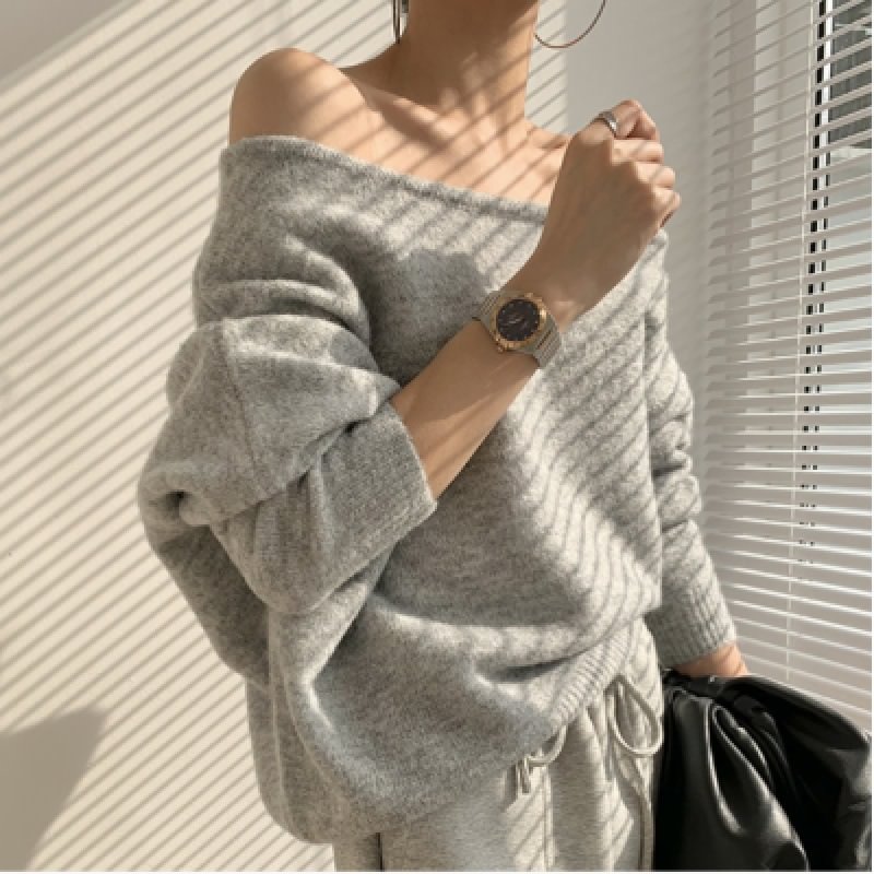 Mohair Off-shoulder Irregular Sweater