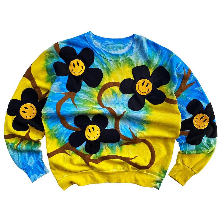 round neck embroidered hoodie sweatshirt