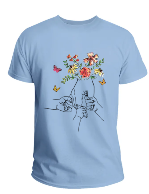Eagerlys Personalized Holding Grandkids And Nana Hands Flower Butterfly Shirts For Grandma T-Shirt Hoodie Sweatshirt, Trna Eagerlys