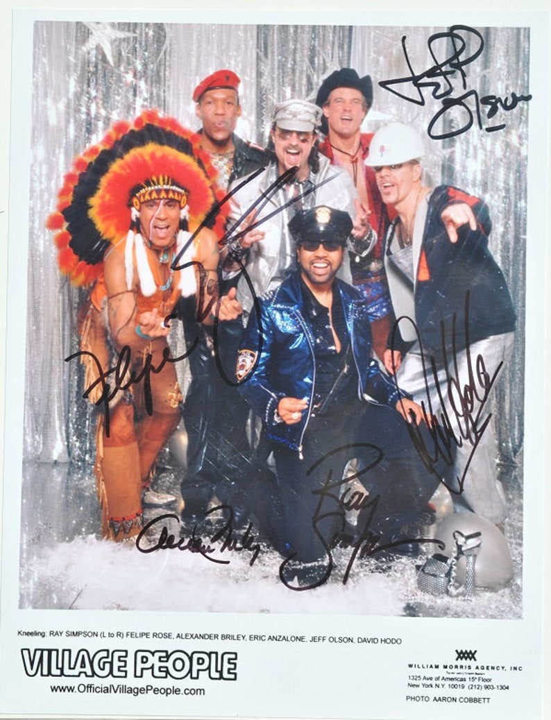 VILLAGE PEOPLE SIGNED Photo Poster painting X6 Ray Simpson, Alexander Briley, Felipe Rose, Eric Anzalone, Jeff Olson, David Hodo wcoa