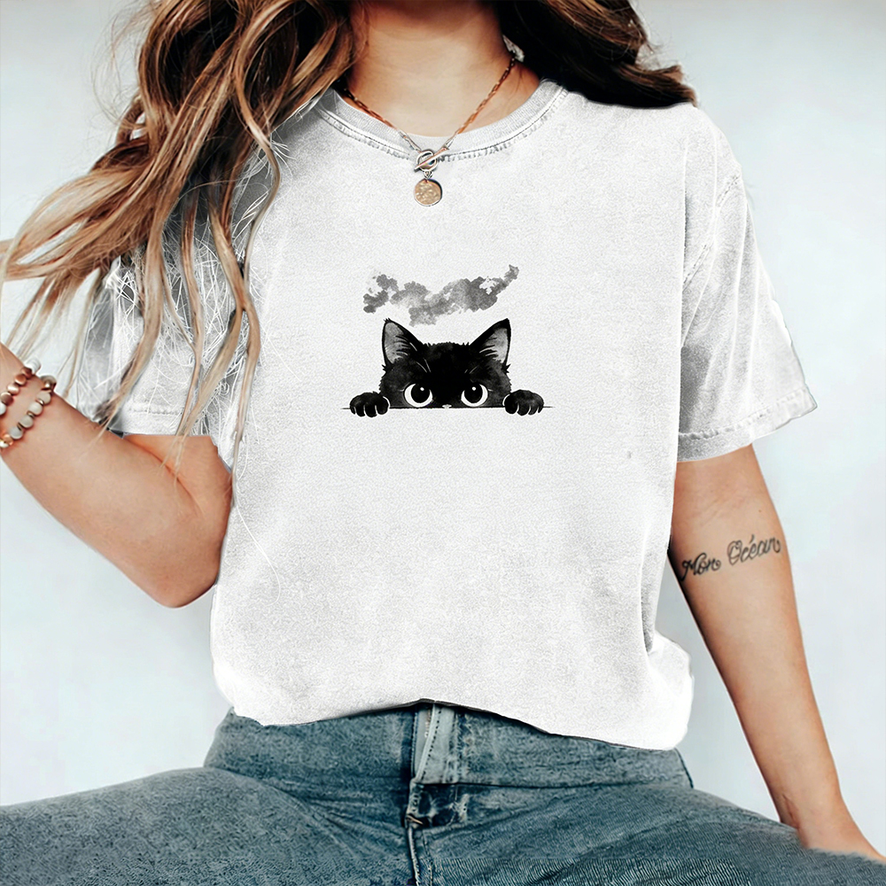 Ink-stained Hide-and-seek Black Cat Vintage Wash Short Sleeve T-shirt elevenforest