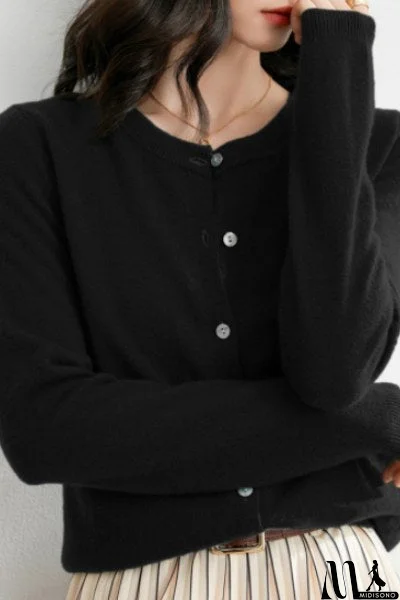 MidiSono - Effortless and Chic Cardigan