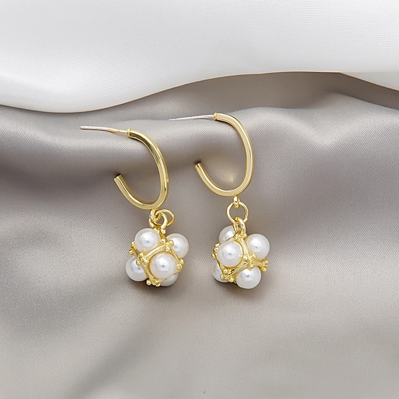 1 Pair Minimalist Classic Style Round Beaded Imitation Pearl Earrings Ear Studs