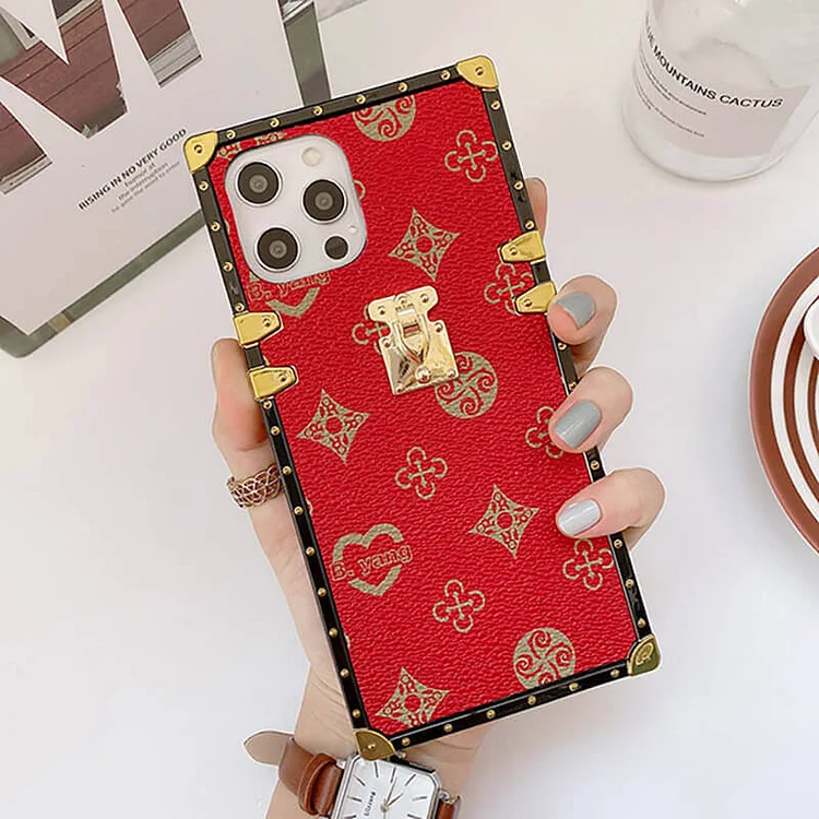 2023 Luxury Brand Square Flower Leather Phone Case For Iphone 12 Mini 11 Pro X XR XS MAX 7 8 6S Plus Fashion Wrist Bracket Back Cover