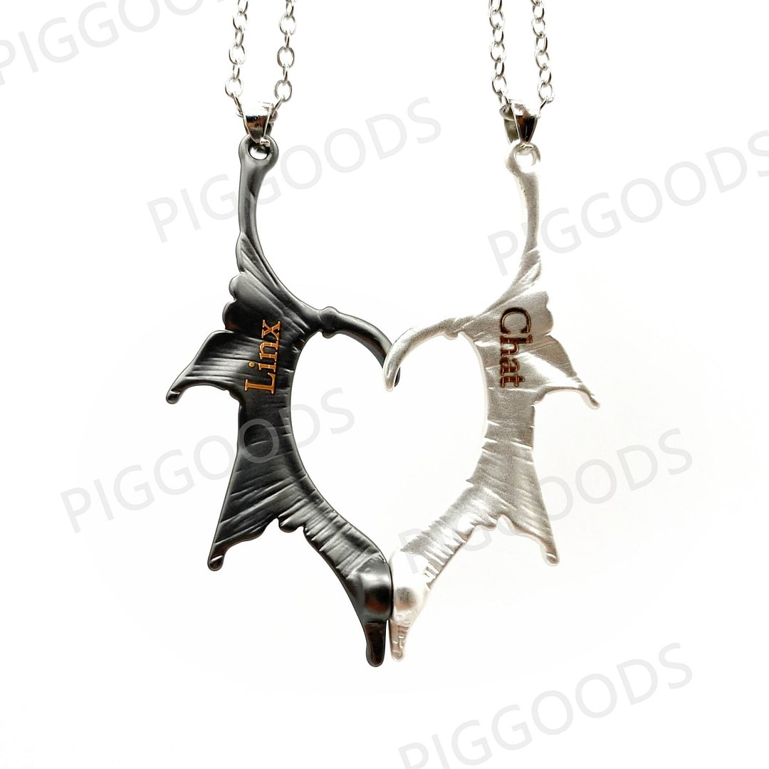 Buzzdaisy 2Pcs/set Matching Drogan Wings Magnetic Necklaces for Couples BFFs