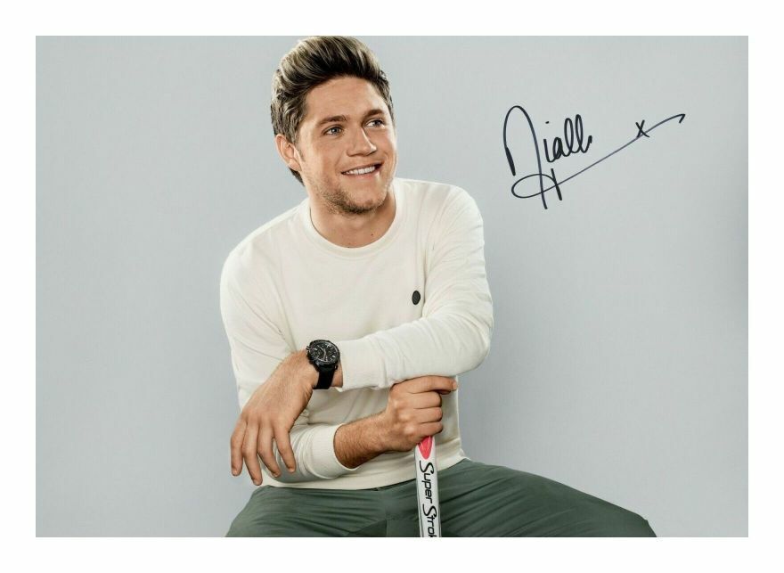 NIALL HORAN AUTOGRAPH SIGNED PP Photo Poster painting POSTER