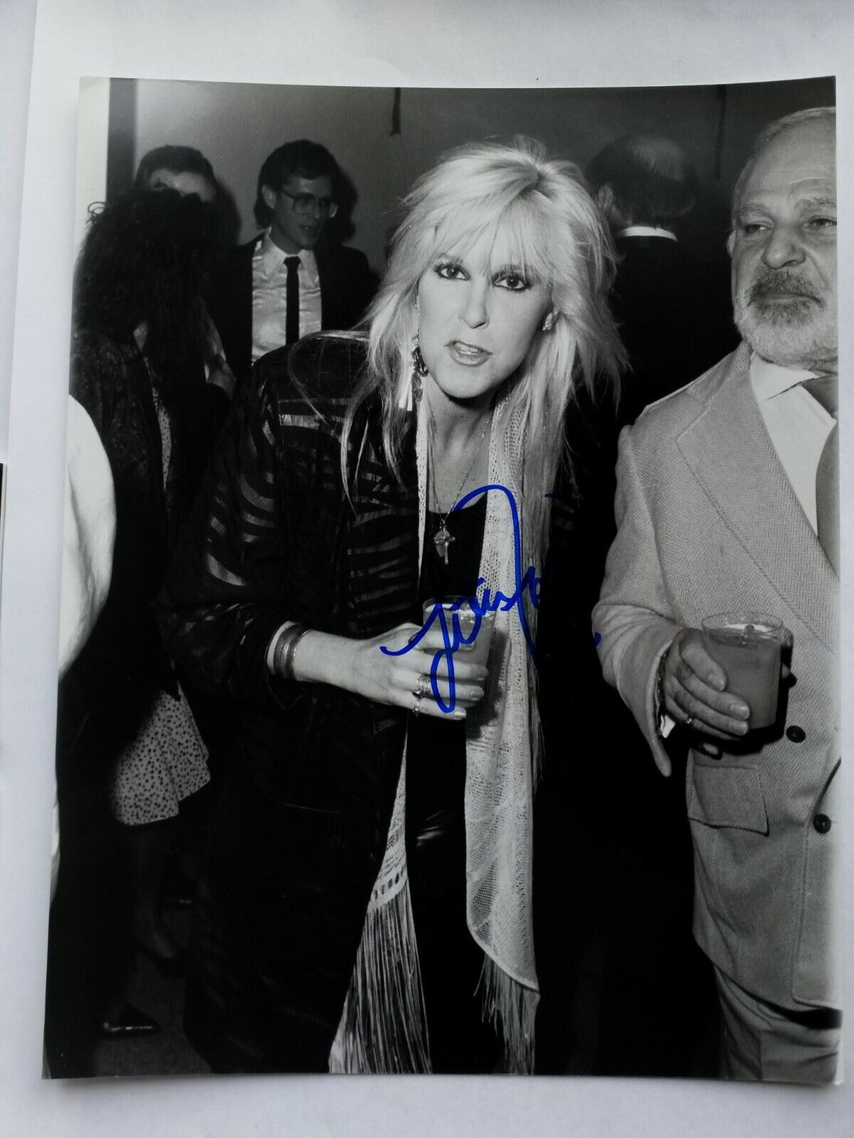 The Runaways LITA FORD Signed Authentic AUTOGRAPH 7 x 9 Photo Poster painting