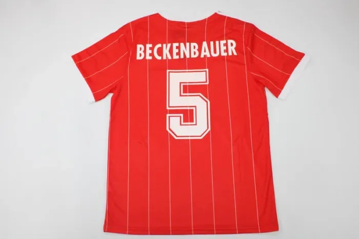 Retro 1983-1984 Hamburger SV BECKENBAUER No.5 Away Soccer Jersey