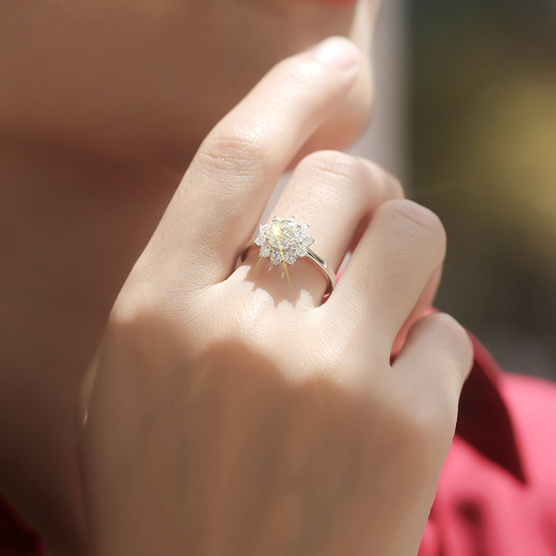  925 Sterling Silver  1ct Moissanite Flower Ring For Women Wedding Statement Fine Silver Jewelry