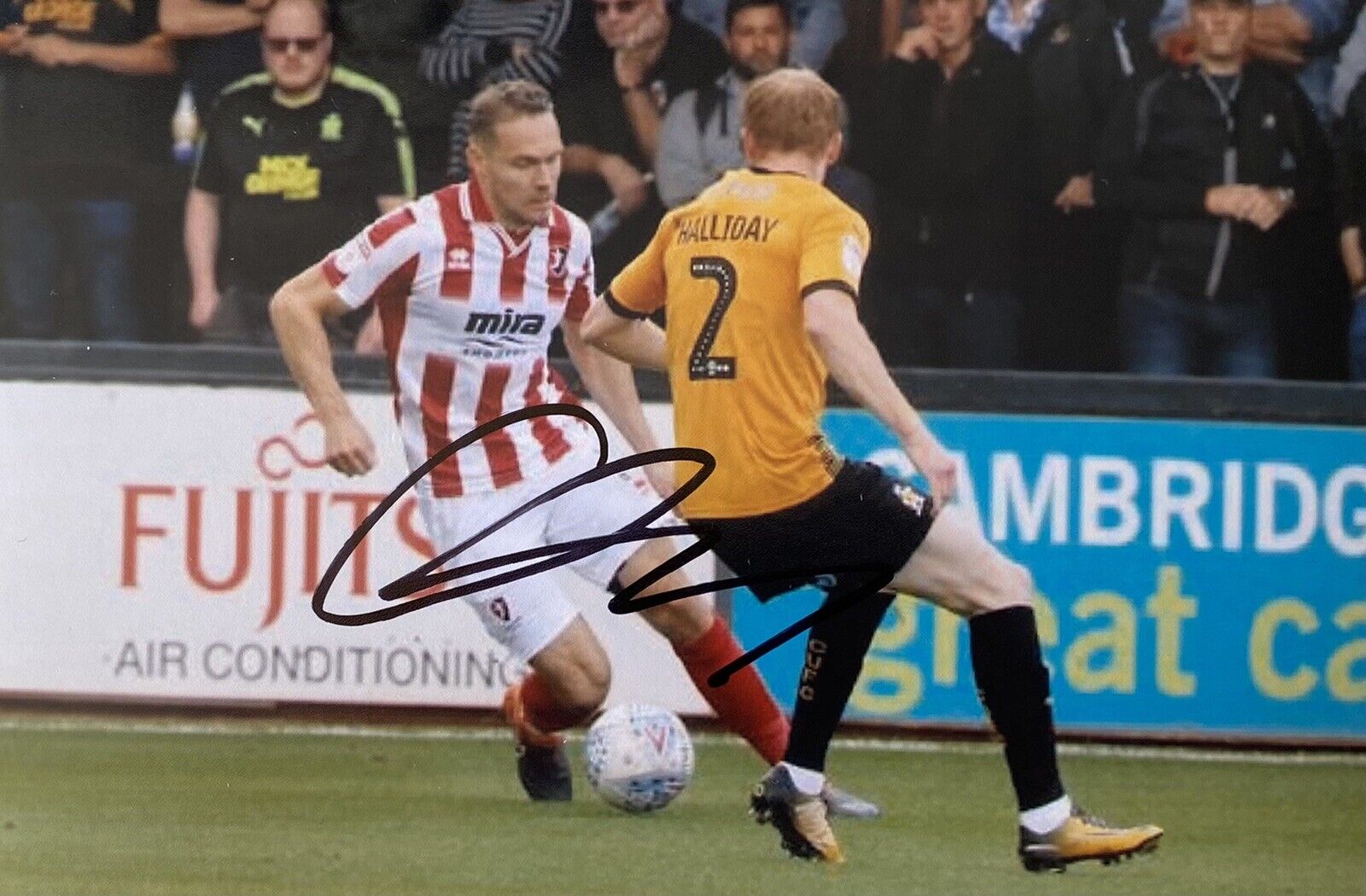 Chris Hussey Genuine Hand Signed Cheltenham Town 6X4 Photo Poster painting