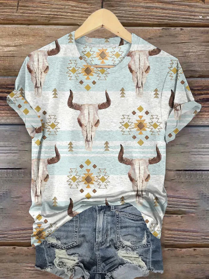 Bull Head Art Graffiti Women's Print T-shirt
