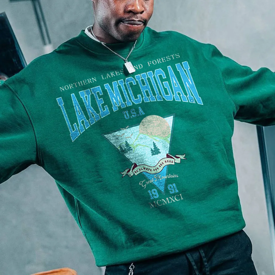 Men's Oversized Vintage Lake Michigan Casual Sweatshirt