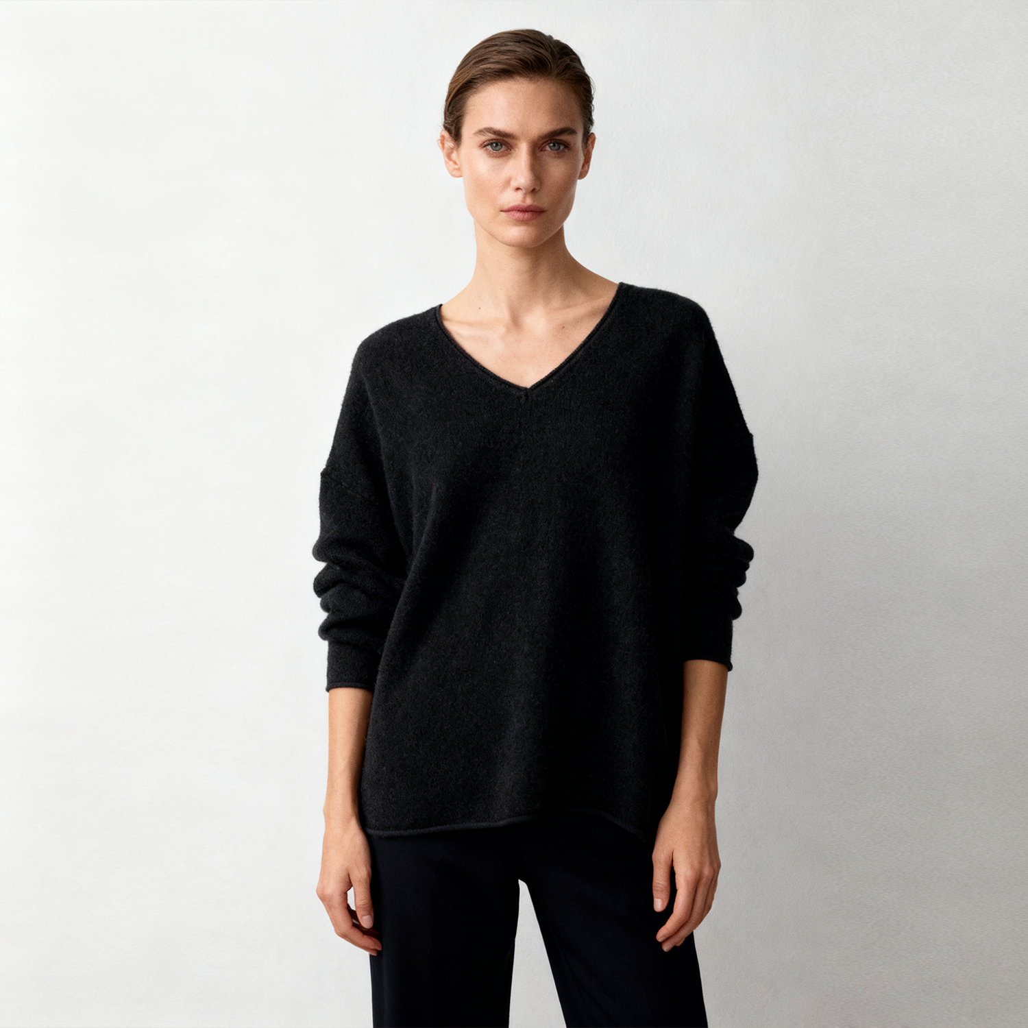 Women's Versatile V-Neck Cashmere Sweater REAL SILK LIFE