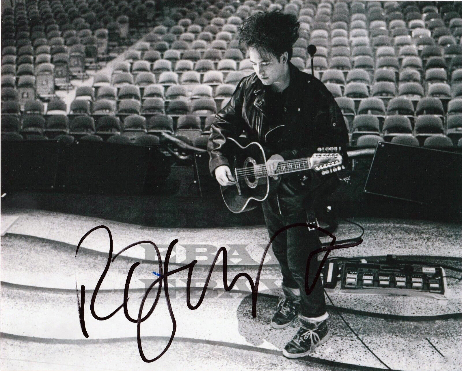 THE CURE ROBERT SMITH Autographed Signed 8x10 Photo Poster painting Reprint