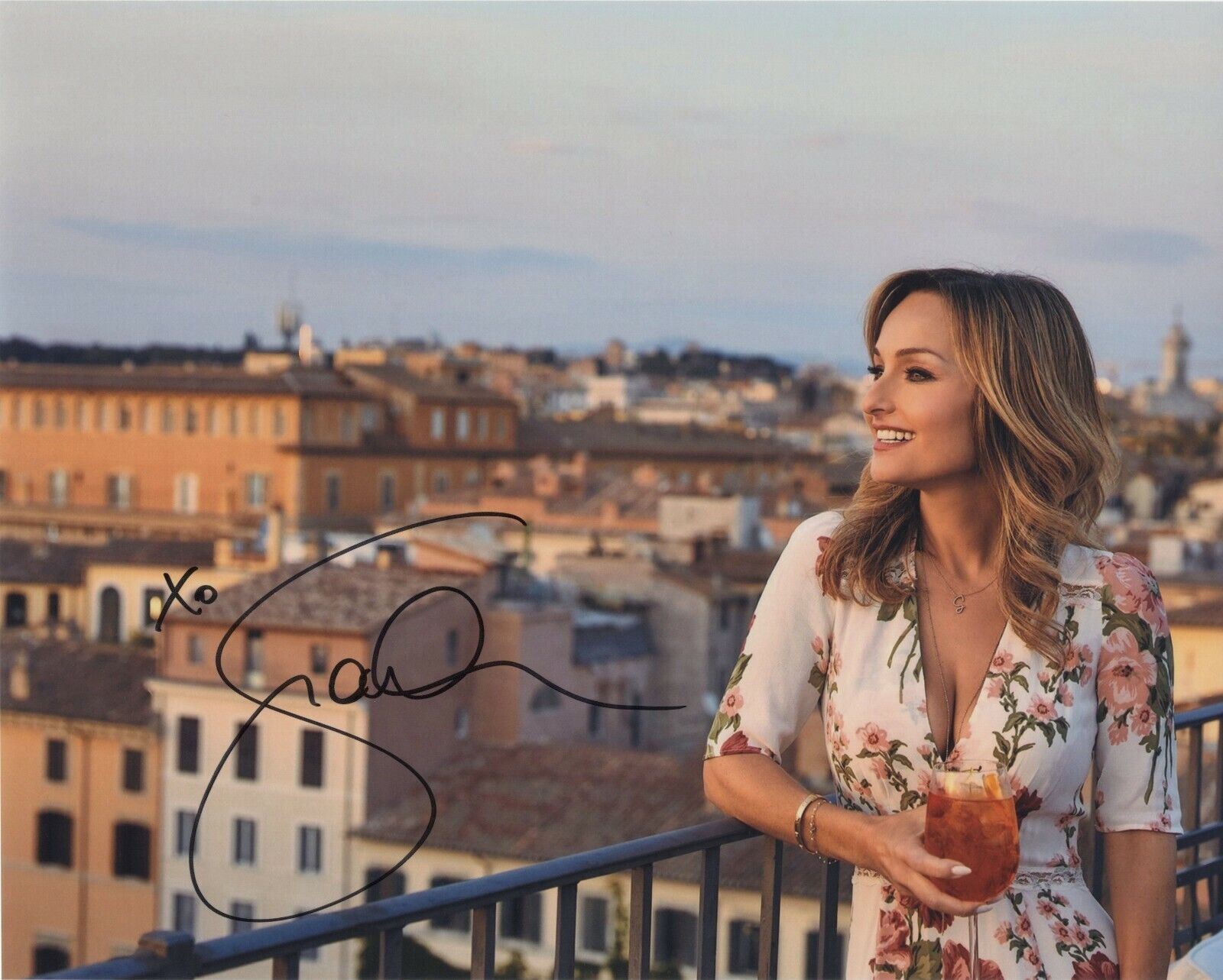 GIADA DE LAURENTIIS SIGNED AUTOGRAPH COOKING SHOW FOOD NETWORK 8X10 Photo Poster painting #4