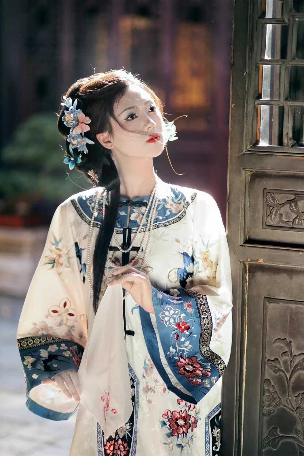 Qing dynasty hanfu mamian skirt hanfu dress for court style - yuweishang 雨薇裳 Stupa Stones