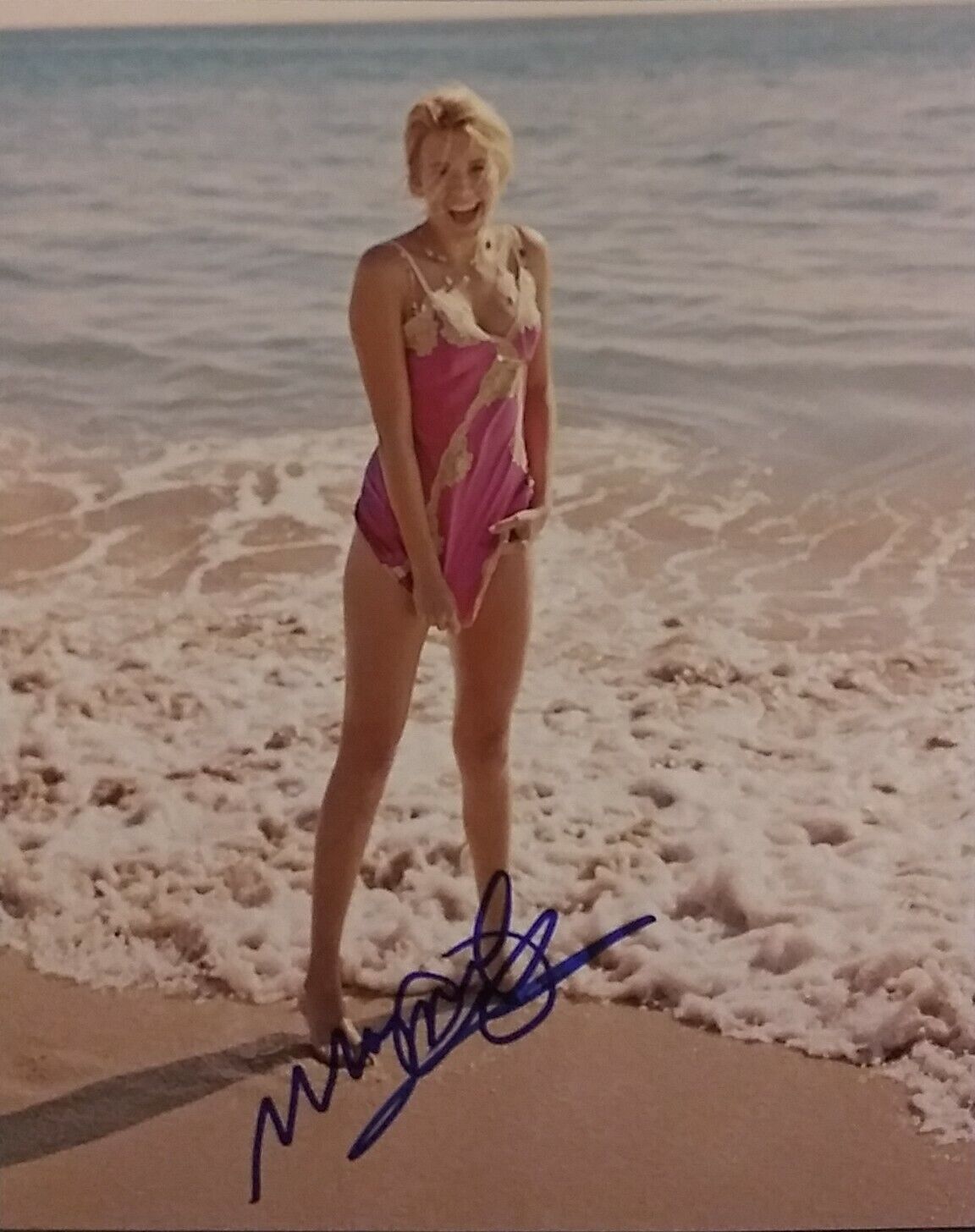 Maggie Grace signed 8 x 10