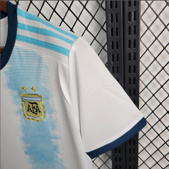 Retro 2019 Argentina Home Soccer Jersey Thai Quality
