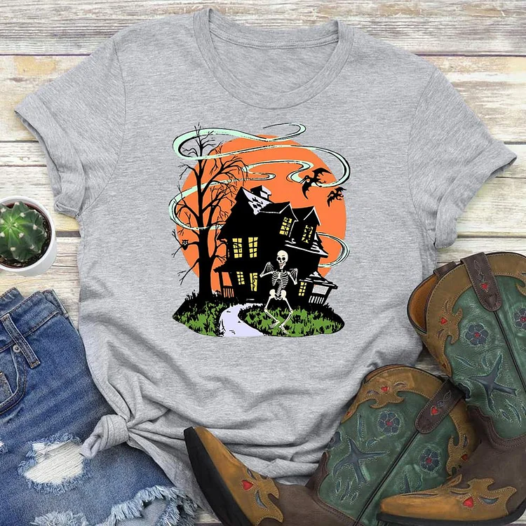 Vintage Halloween Haunted House with Skeleton T-shirt Tee -06735