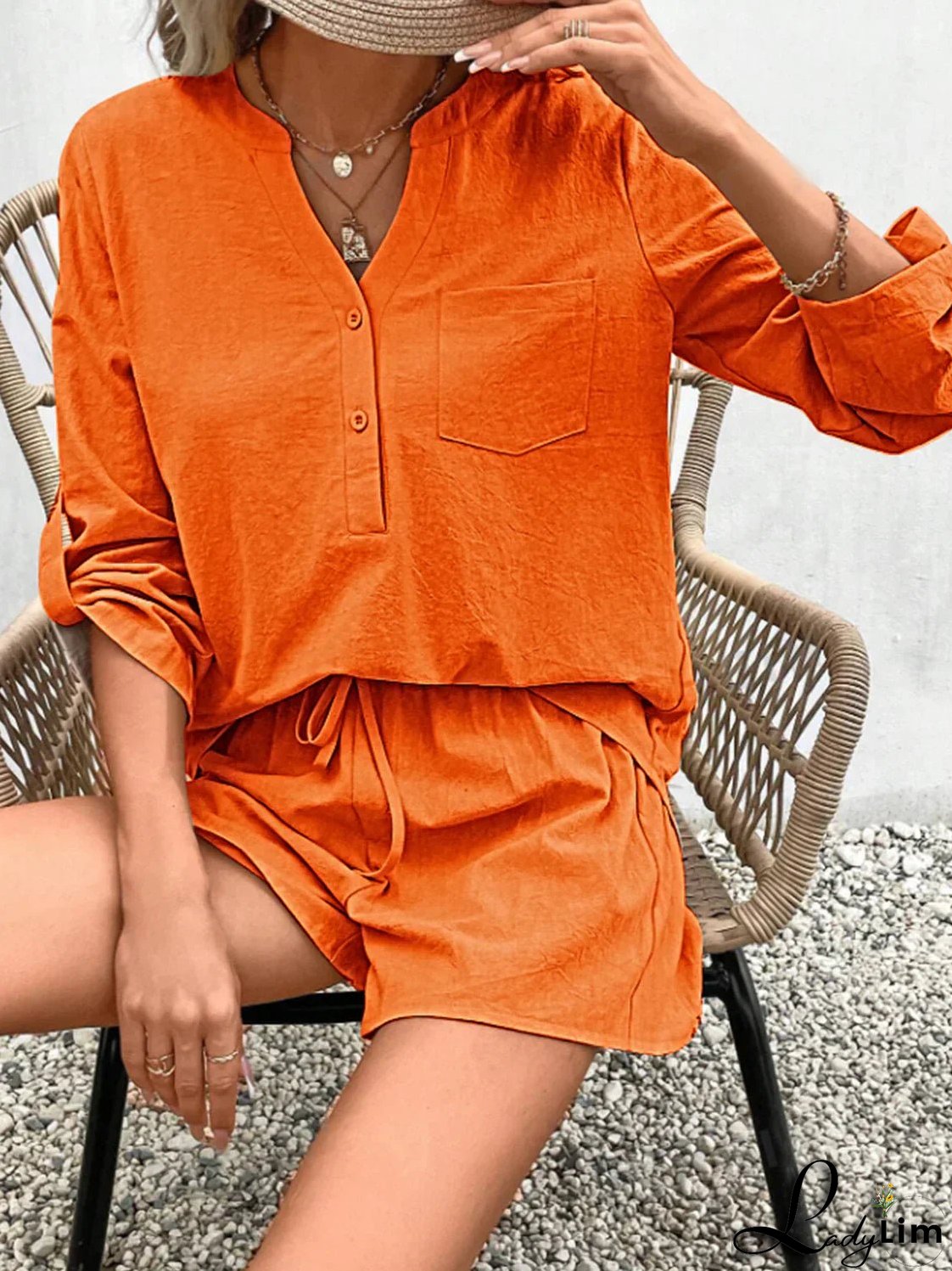 Fashionable and Effortless Pants