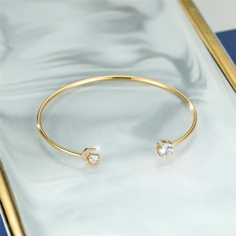 Luxury Female White Zircon Stone Bracelet Cute Gold Color Adjustable Bracelets For Women Charm Crystal Star Moon Chain Bracelet
