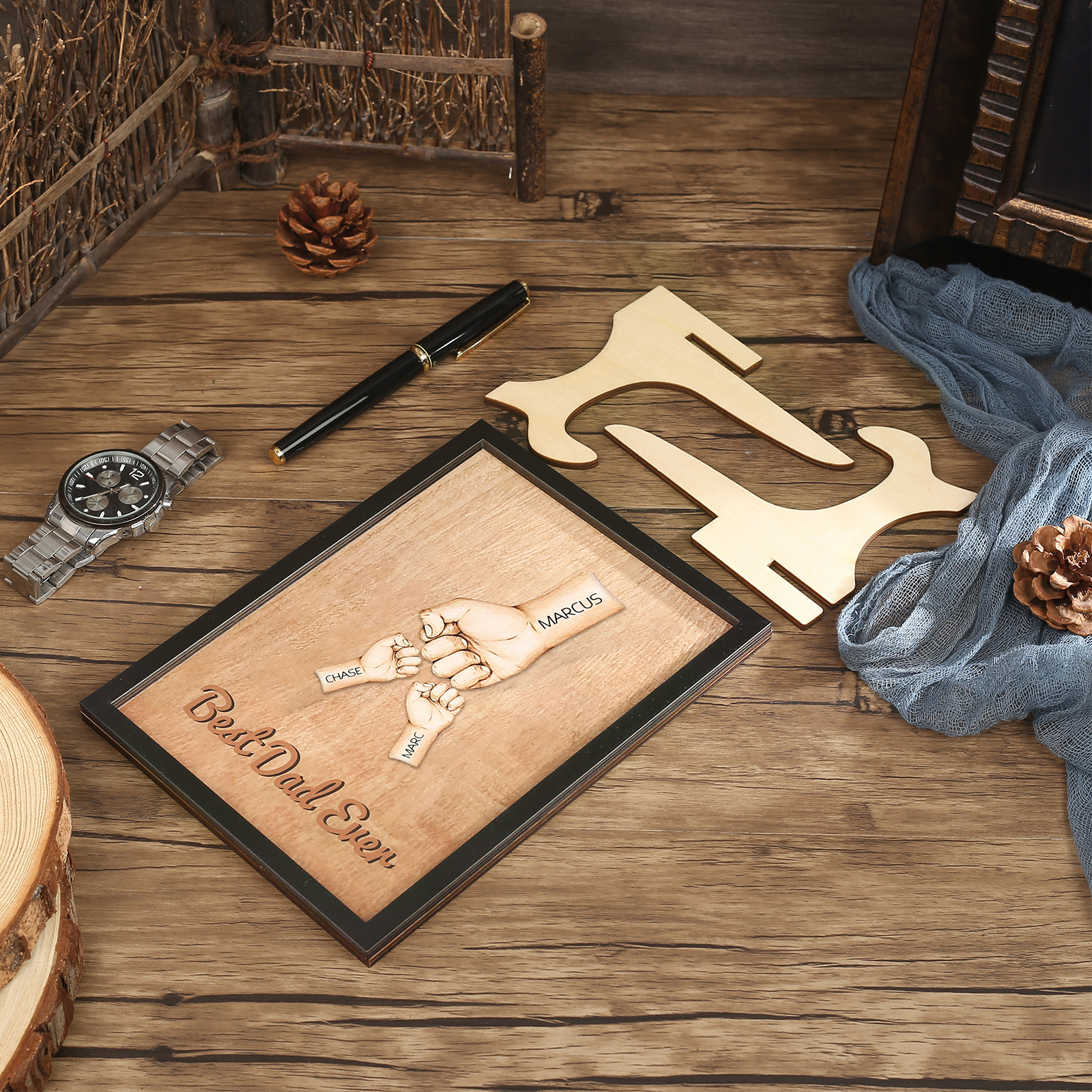 Décoration en bois Poings 3 Prénoms et 1 Texte Personnalisés Ornement Famille