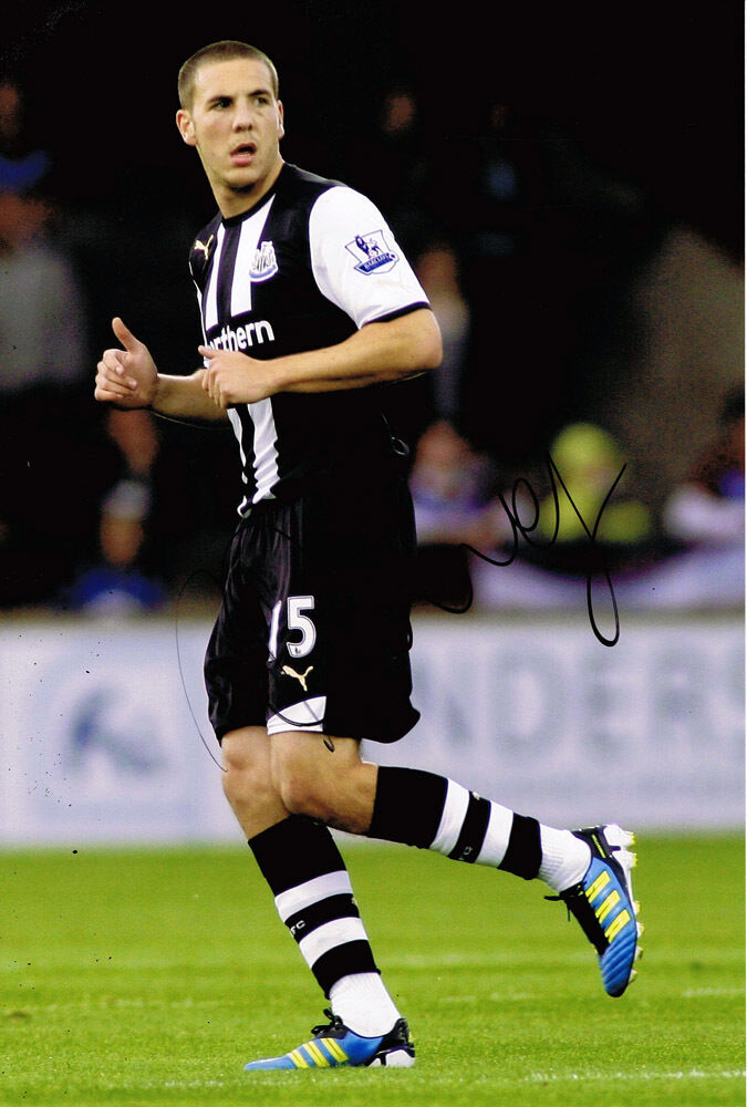 Dan Gosling SIGNED Newcastle United FC 12x8 Photo Poster painting AFTAL