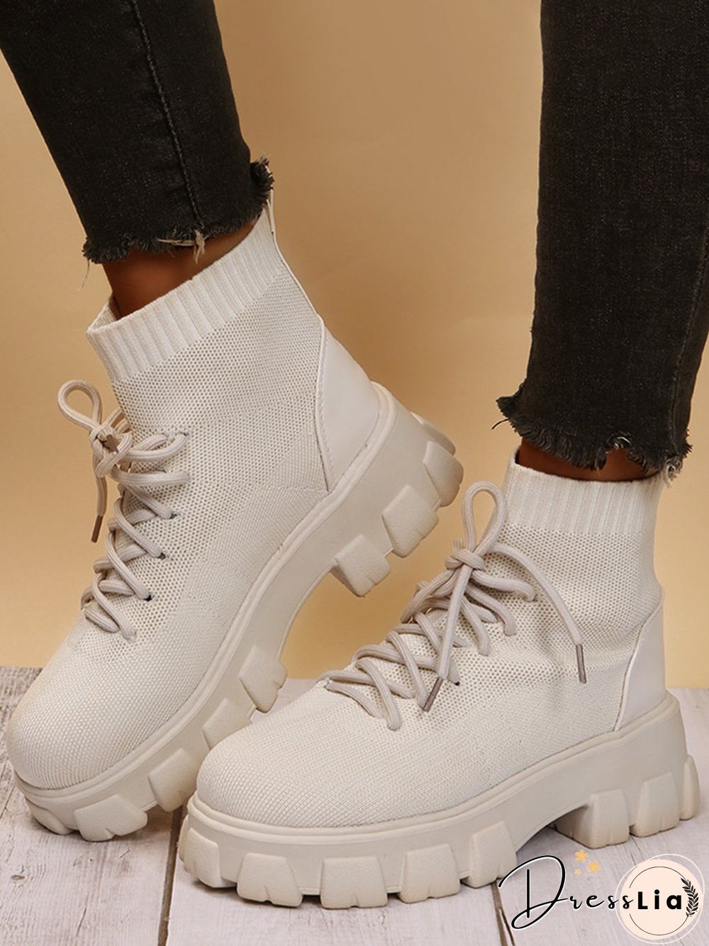 Versatile Platform Lace-Up Casual Black Short Flyknit Sock Boots