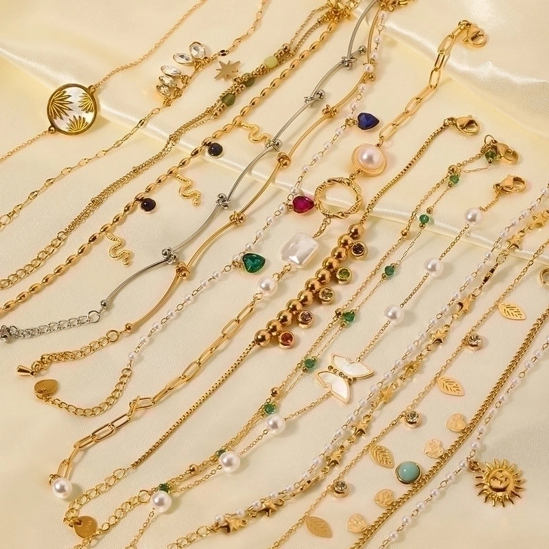 Minimalist Heart Shape Stainless Steel 18K Gold Plated Artificial Rhinestones Rhinestones Shell Bracelets In Bulk