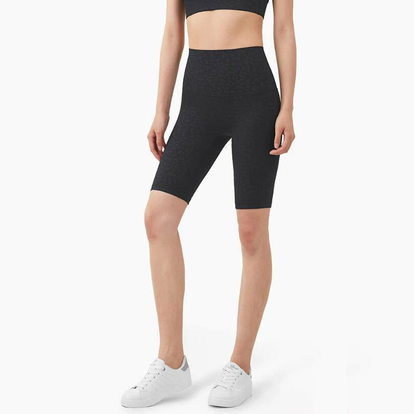 Low rise yoga shorts
