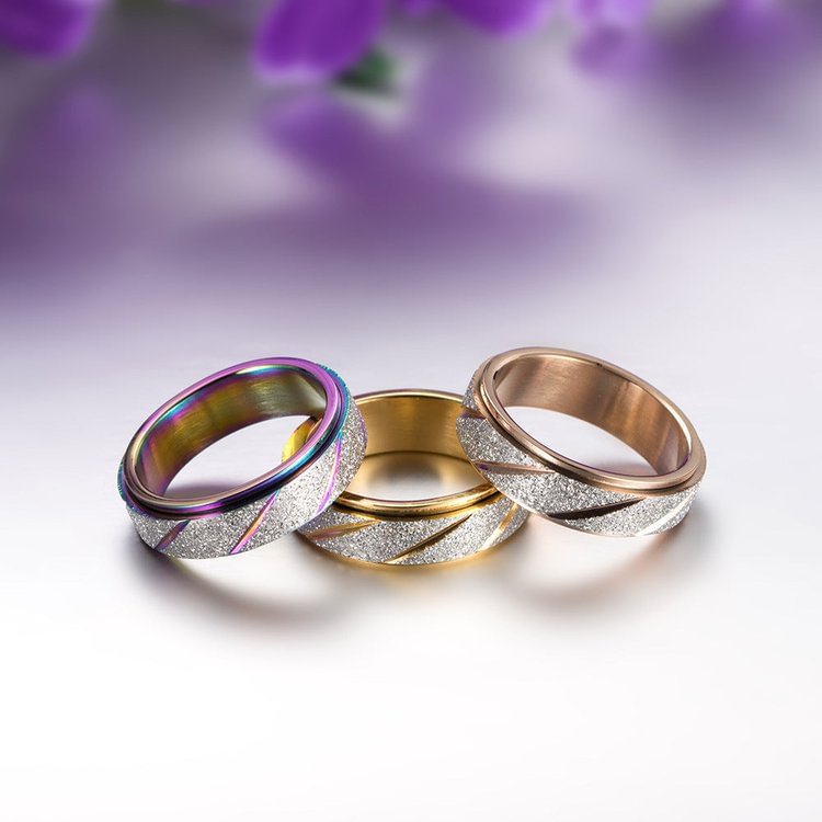 Colorful Frosted Oblique Line Rotatable Ring