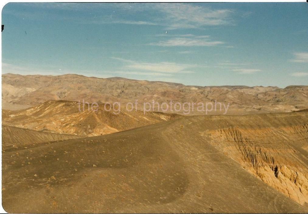 FOUND Photo Poster paintingGRAPH Color AMERICAN LANDSCAPE Original Snapshot OUT WEST 14 13 C