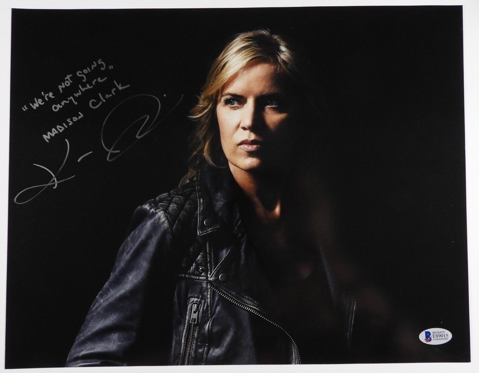 Fear The Walking Dead Madison Kim Dickens Autograph Signed Photo Poster painting Beckett 11 x 14