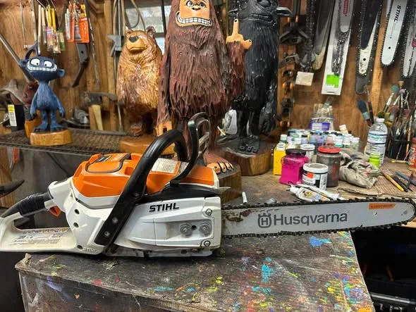 Нова мини верижна трион 7000 W &ndash; рязане без усилие, само 1,2 кг!