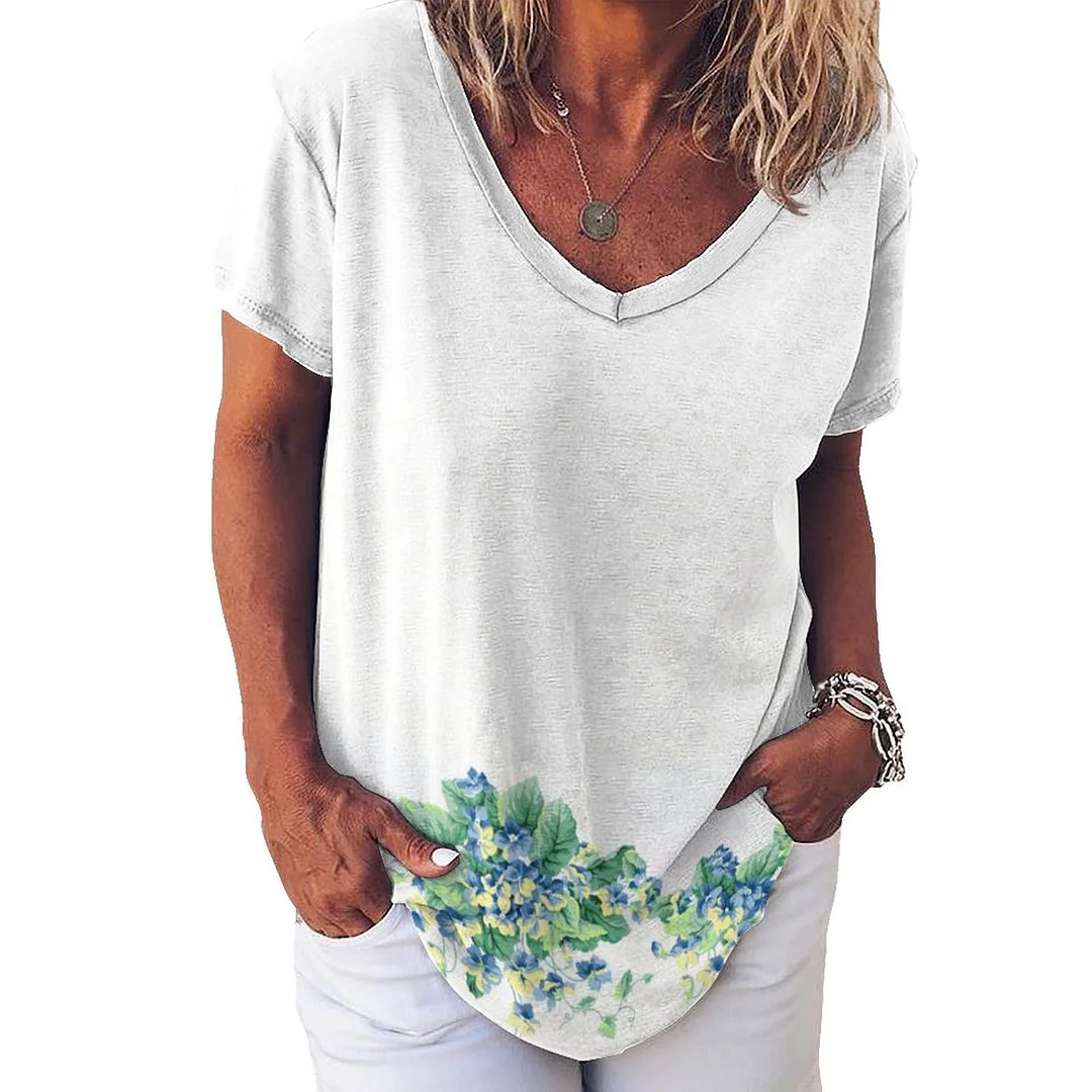 V-neck Short Sleeve Casual T-shirt for  Women Printed with Pattern Turquoise, Floral, Green